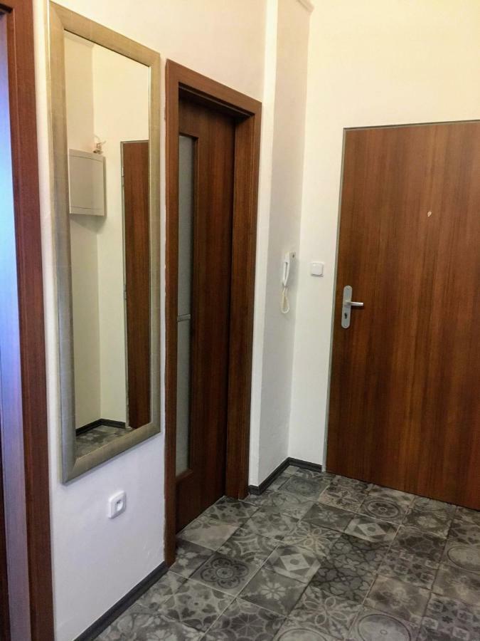 Opočno Apartmam Na Namesti II מראה חיצוני תמונה